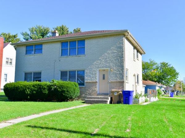4927 40th Avenue , Kenosha, WI 53144