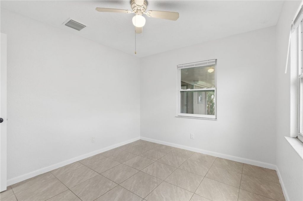 365 16th Street Sw, Vero Beach, FL 32962 Photo