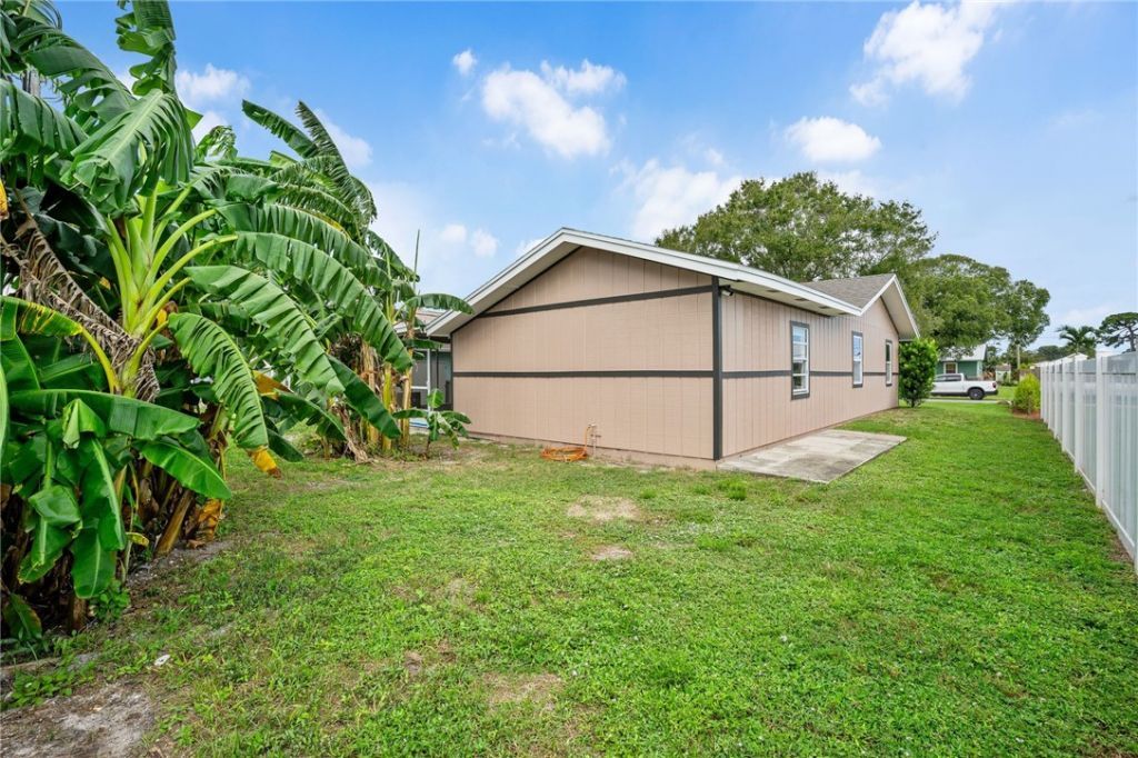 365 16th Street Sw, Vero Beach, FL 32962 Photo