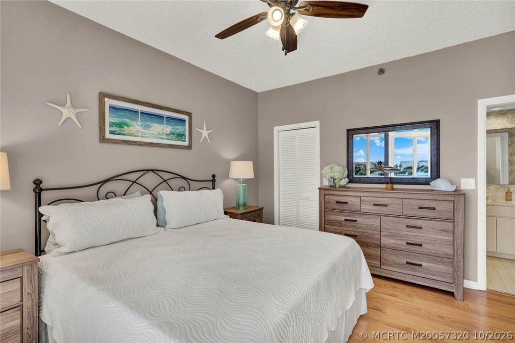 221 NE Plantation Road , Unit 403, Stuart, FL 34996 Photo