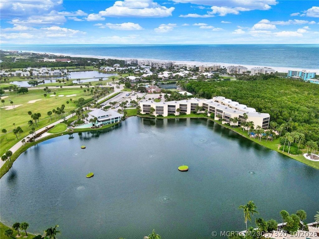 221 NE Plantation Road , Unit 403, Stuart, FL 34996 Photo