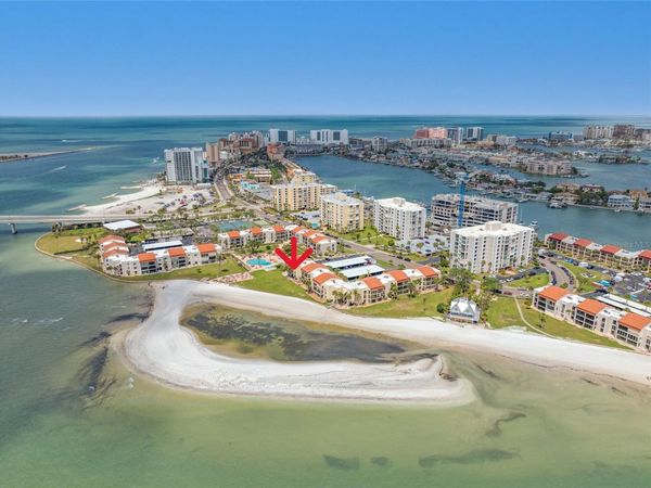 865 S GULFVIEW BOULEVARD , Unit 202, CLEARWATER BEACH, FL 33767