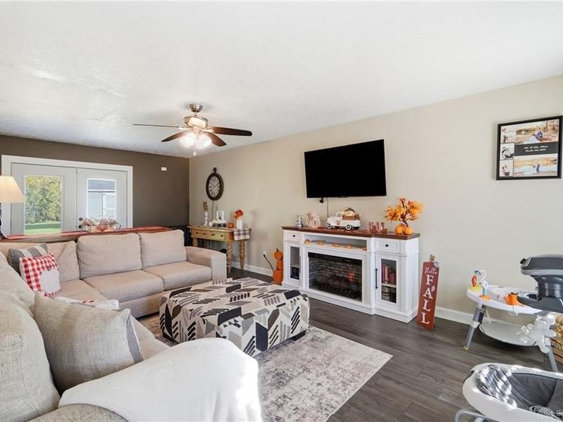 1213 Sizemore Court, New Lebanon, OH 45345 Photo 10