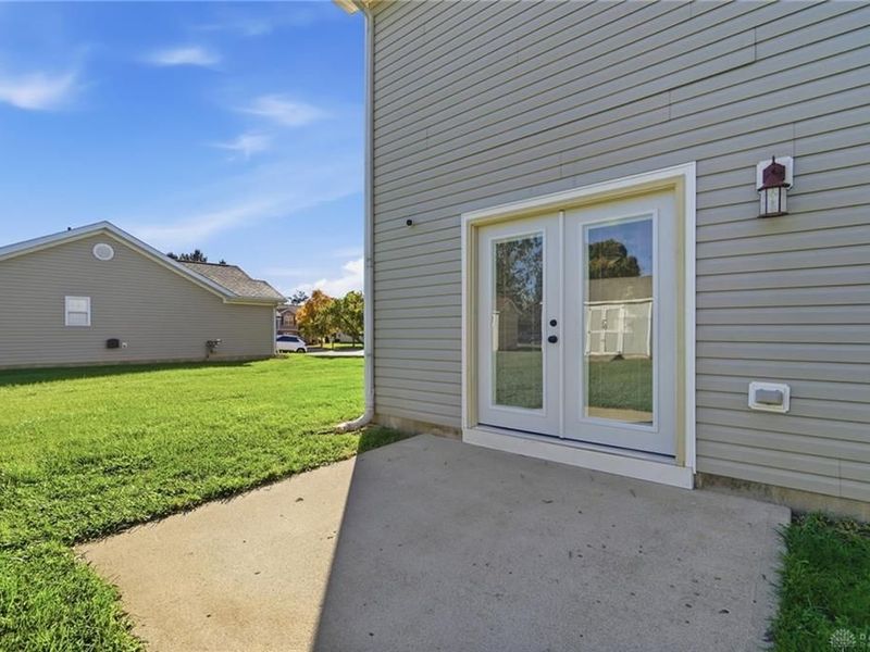 1213 Sizemore Court, New Lebanon, OH 45345 Photo 44