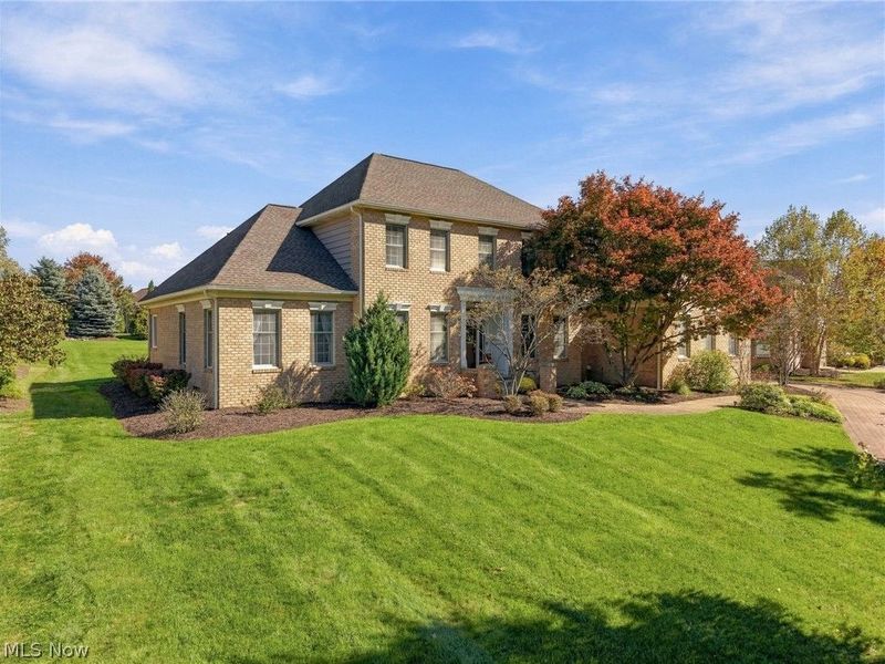 2687 Carrington Street NW, North Canton, OH 44720 Photo 2