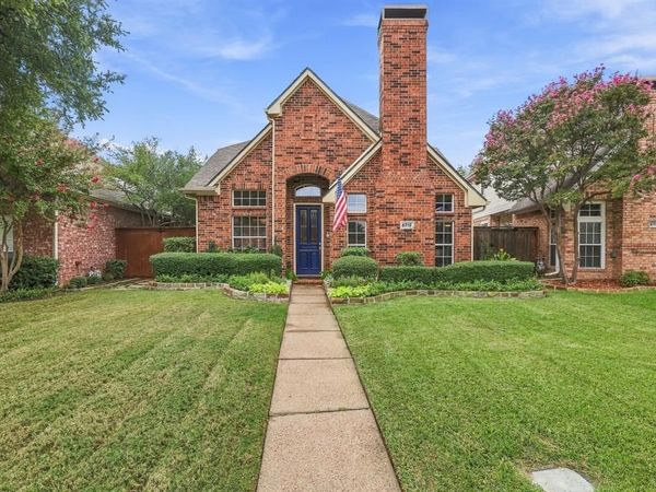 8707 Stonecrest Drive, Irving, TX 75063