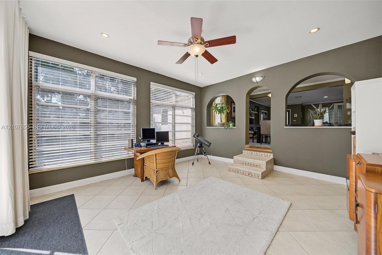 9205 N Miami Ave, Miami Shores, FL 33150 Photo