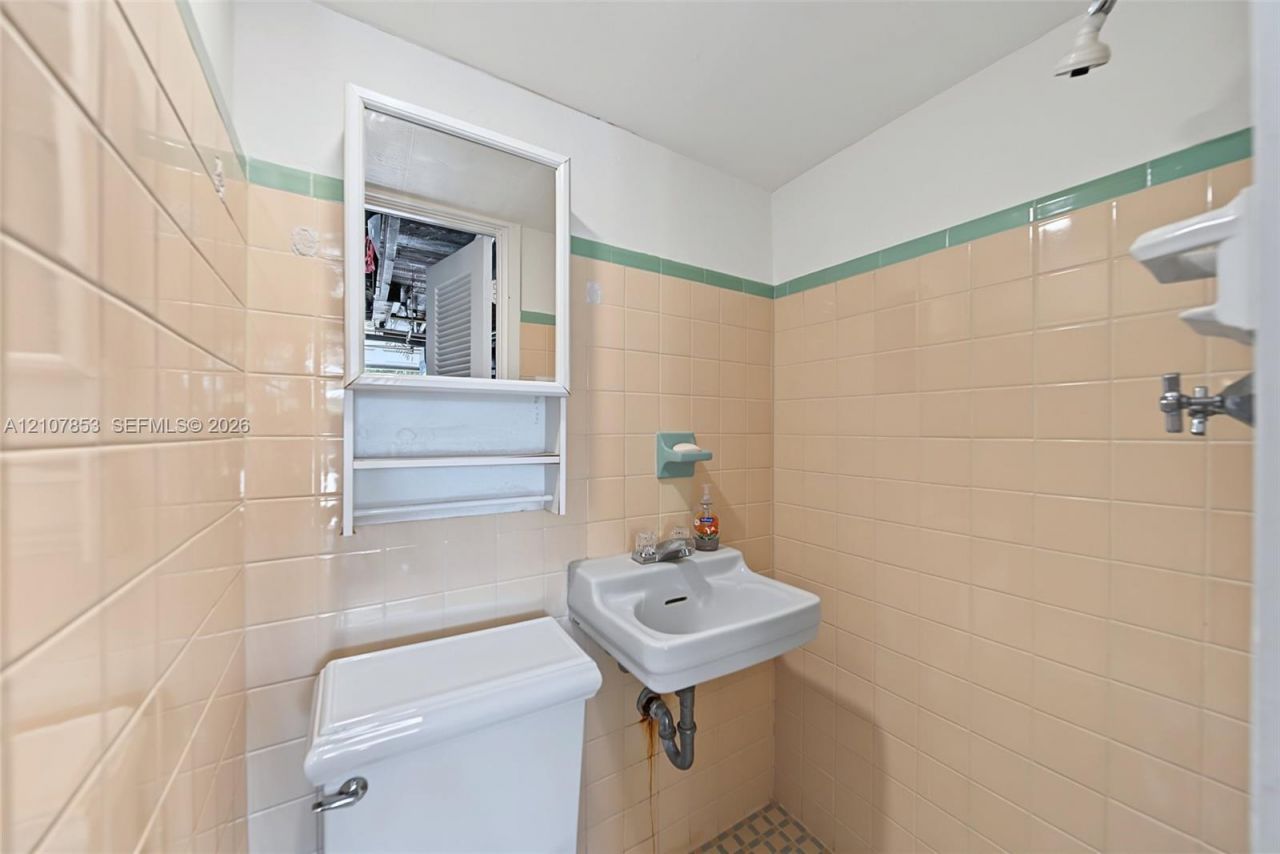 9205 N Miami Ave, Miami Shores, FL 33150 Photo