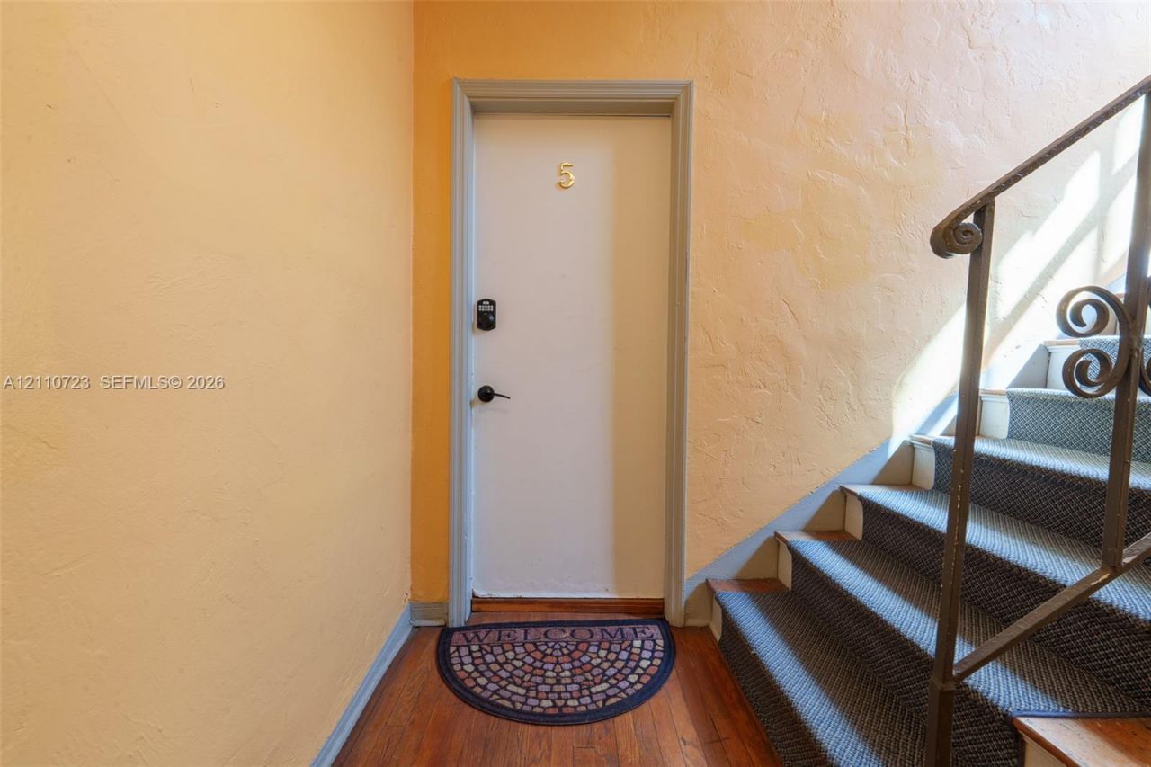 1351 Meridian Ave , Unit 5, Miami Beach, FL 33139 Photo