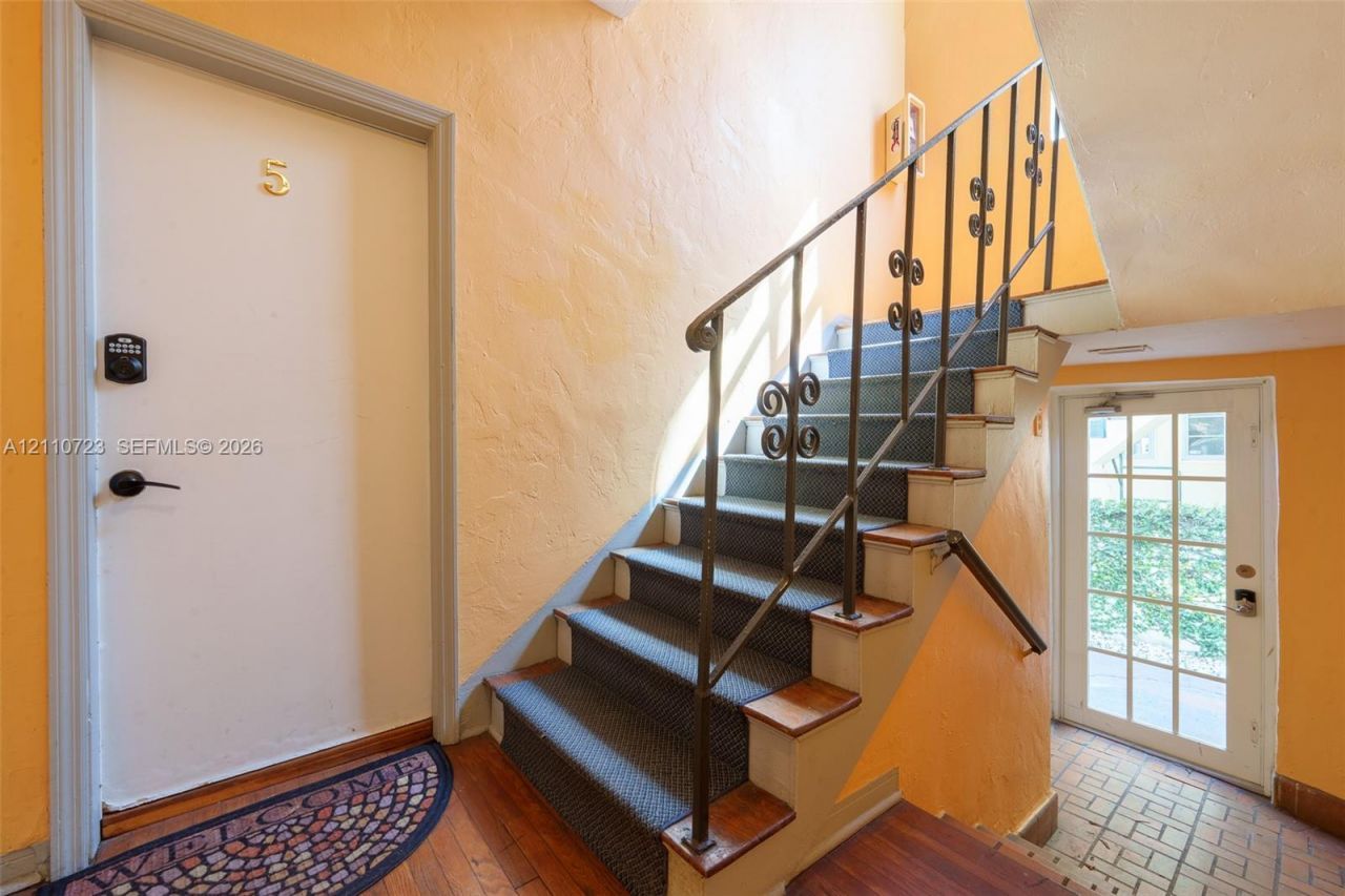 1351 Meridian Ave , Unit 5, Miami Beach, FL 33139 Photo