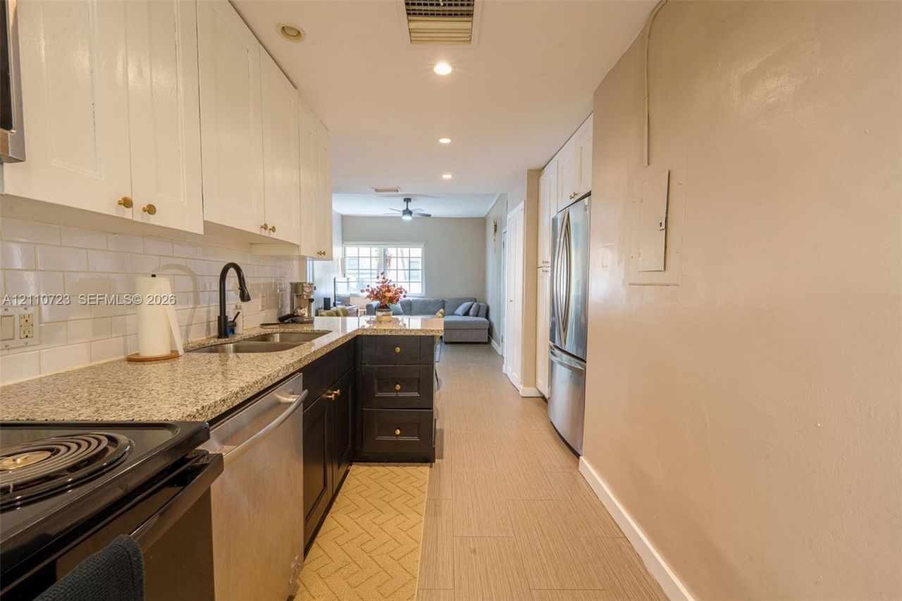 1351 Meridian Ave , Unit 5, Miami Beach, FL 33139 Photo