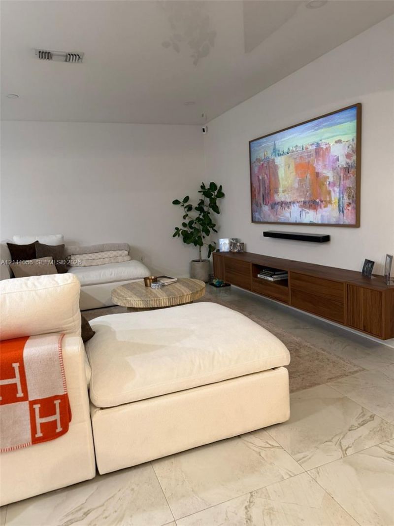5020 Sheridan St , Unit 2, Hollywood, FL 33021 Photo