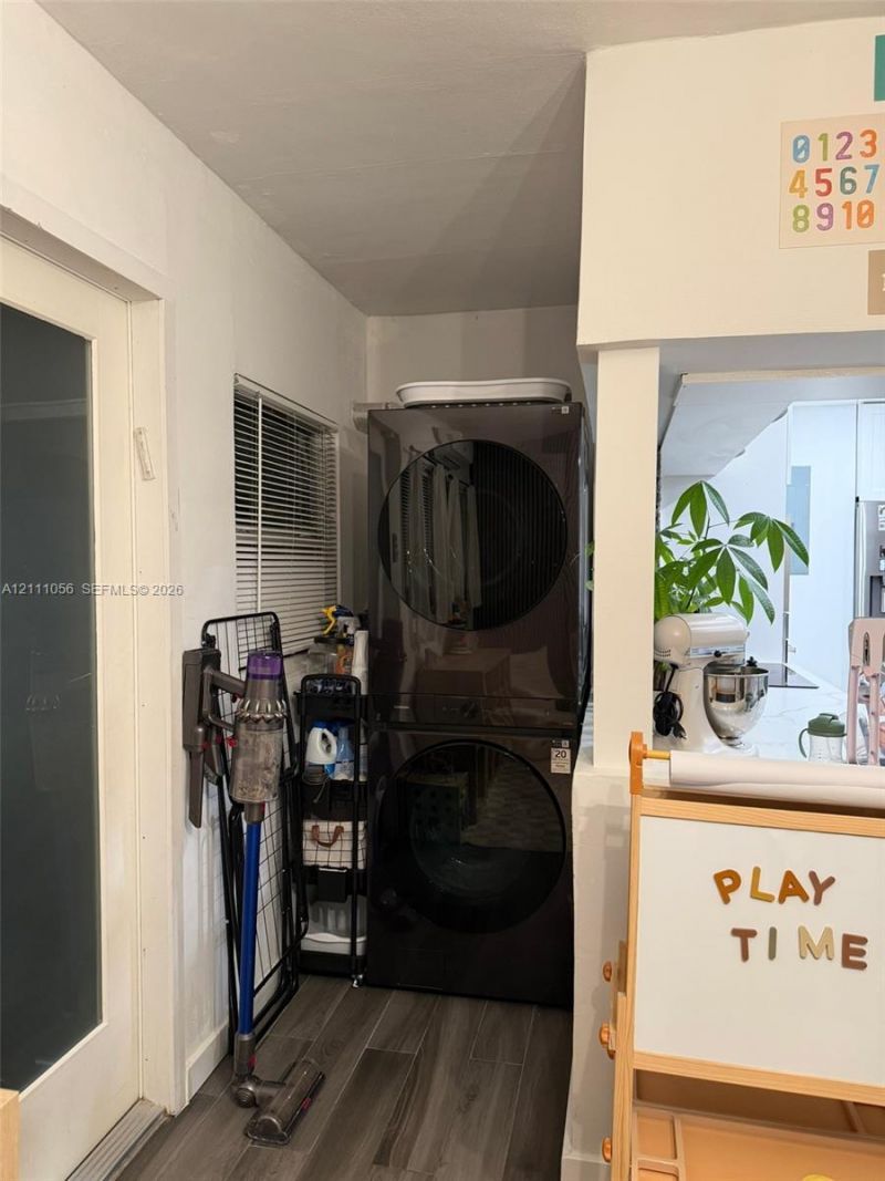 5020 Sheridan St , Unit 2, Hollywood, FL 33021 Photo