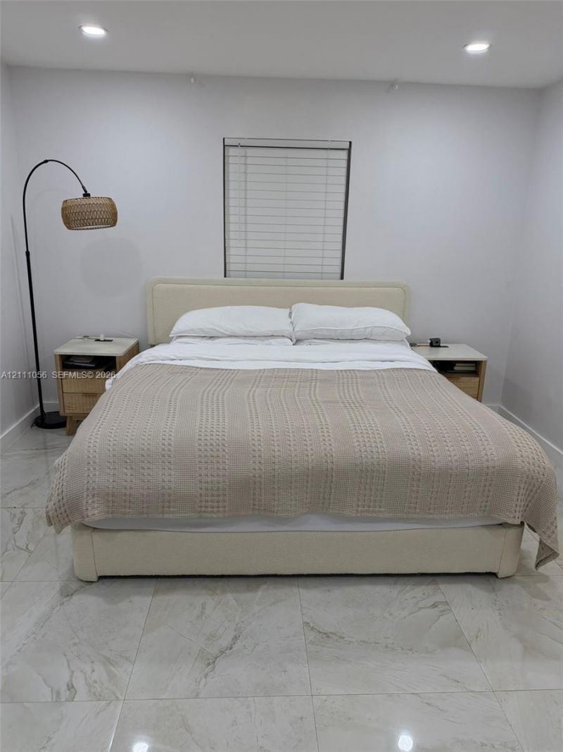 5020 Sheridan St , Unit 2, Hollywood, FL 33021 Photo