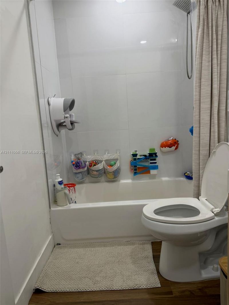 5020 Sheridan St , Unit 2, Hollywood, FL 33021 Photo