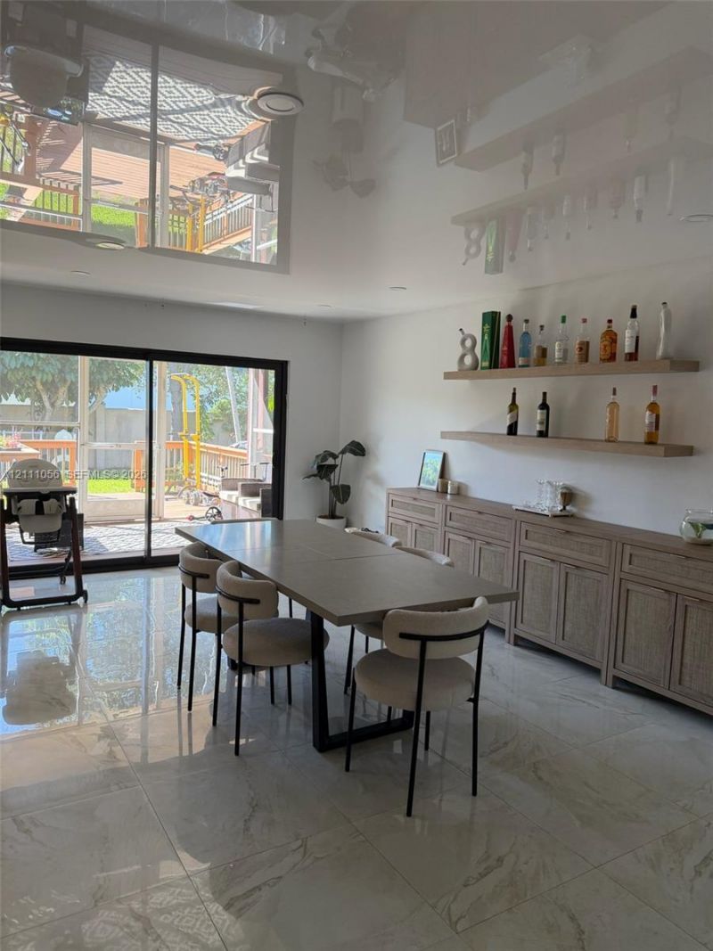 5020 Sheridan St , Unit 2, Hollywood, FL 33021 Photo