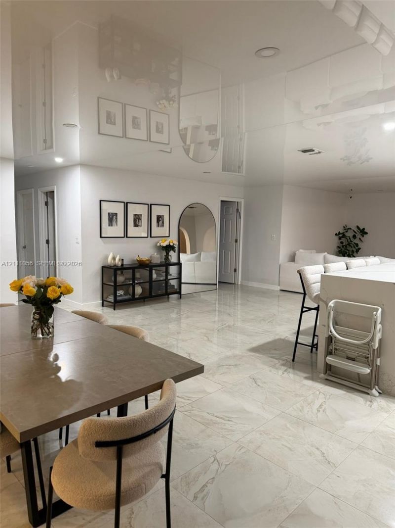 5020 Sheridan St , Unit 2, Hollywood, FL 33021 Photo