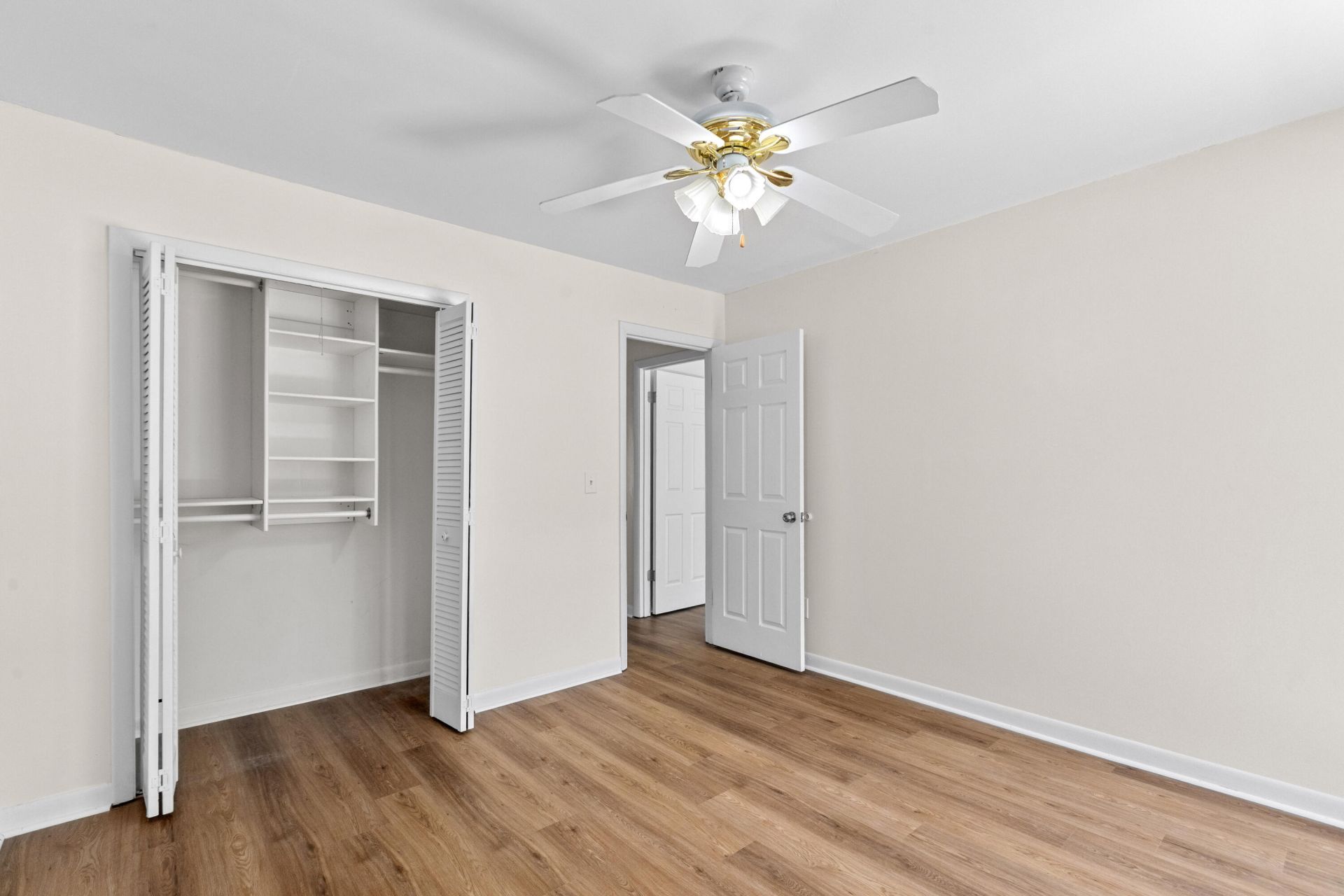 1005 Waterwood Drive Photo 14