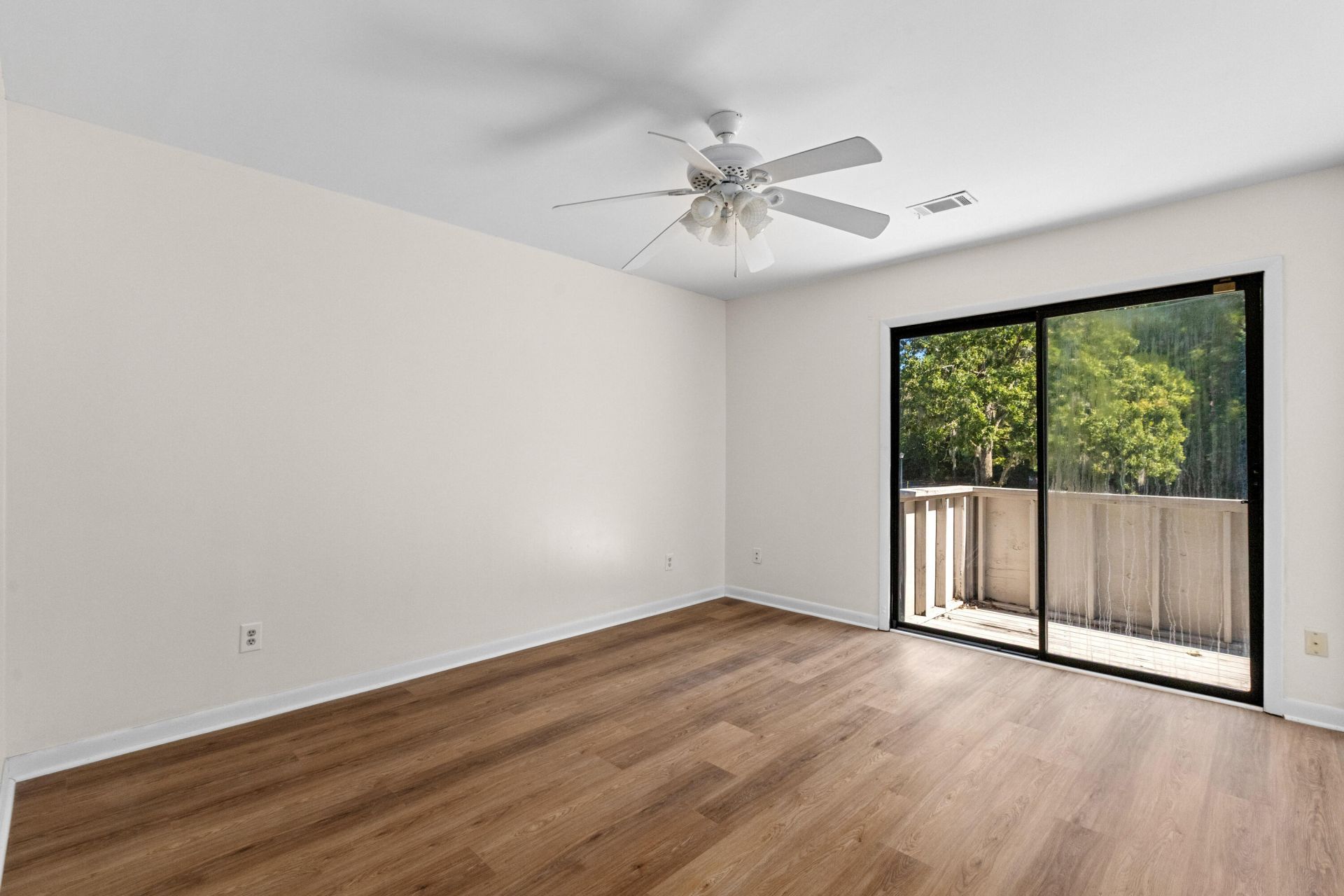 1005 Waterwood Drive Photo 18