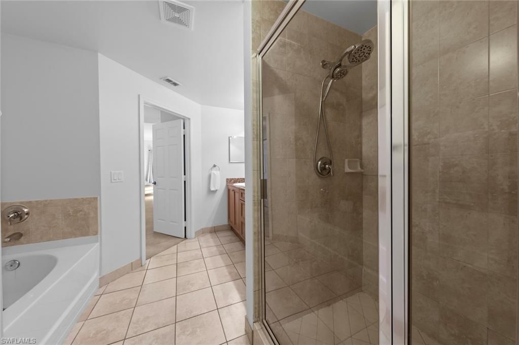 10009 Villagio Gardens Ln , Unit 206, Estero, FL 33928 Photo