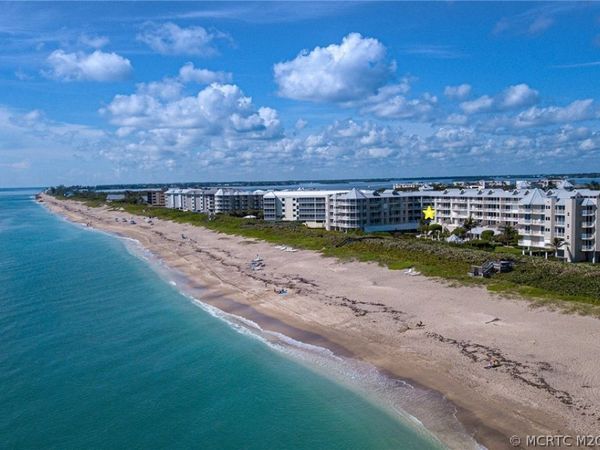 579 NE Plantation Road , Unit S205, Stuart, FL 34996
