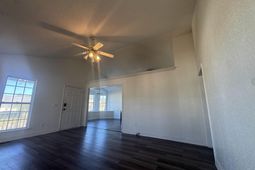 1104 May Oak Circle  photo 4