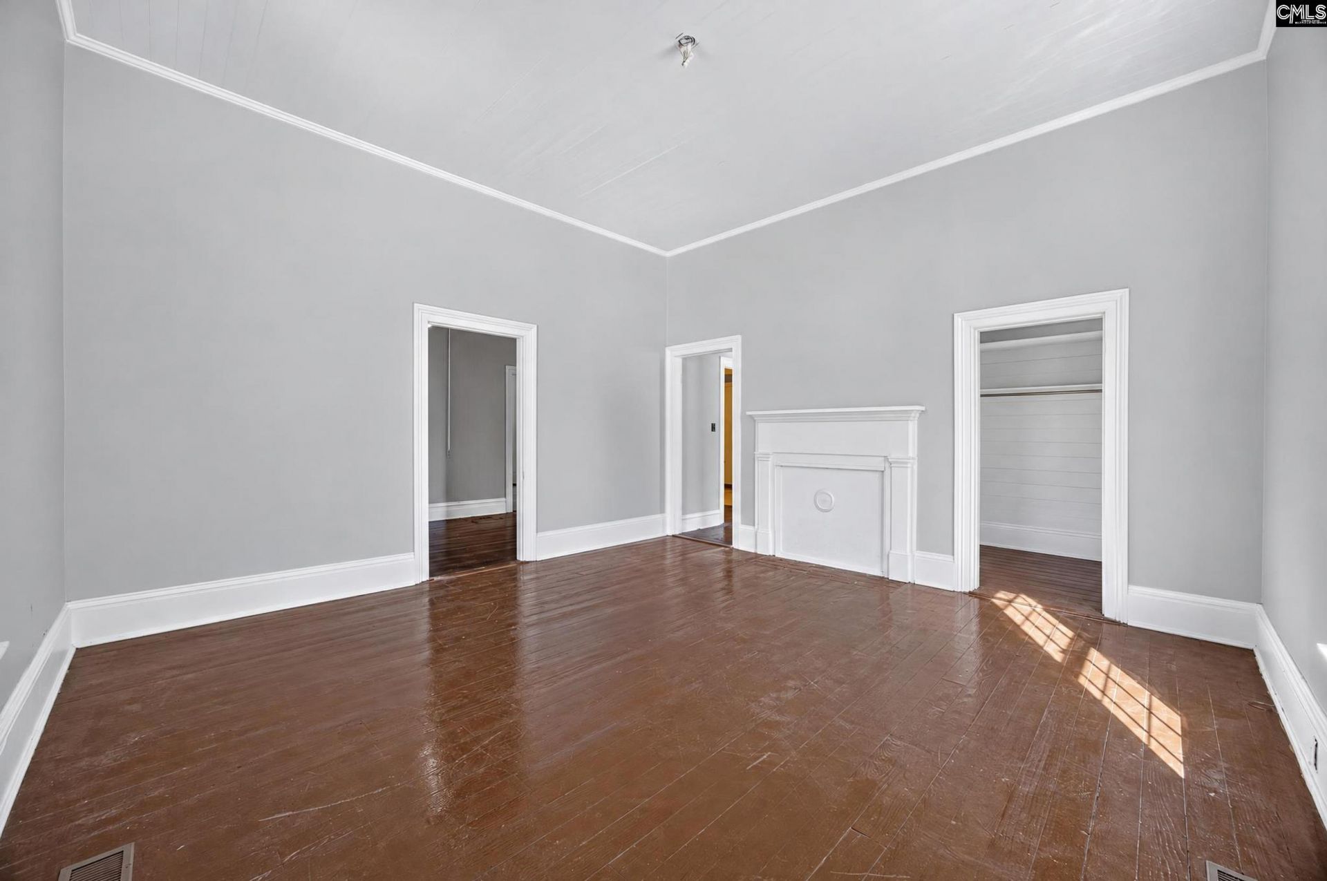 137 Railroad Avenue  Photo 18