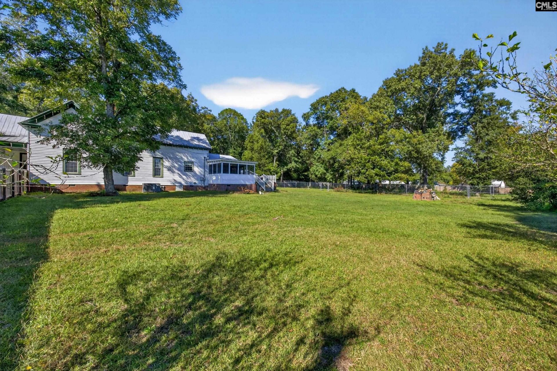 137 Railroad Avenue  Photo 25