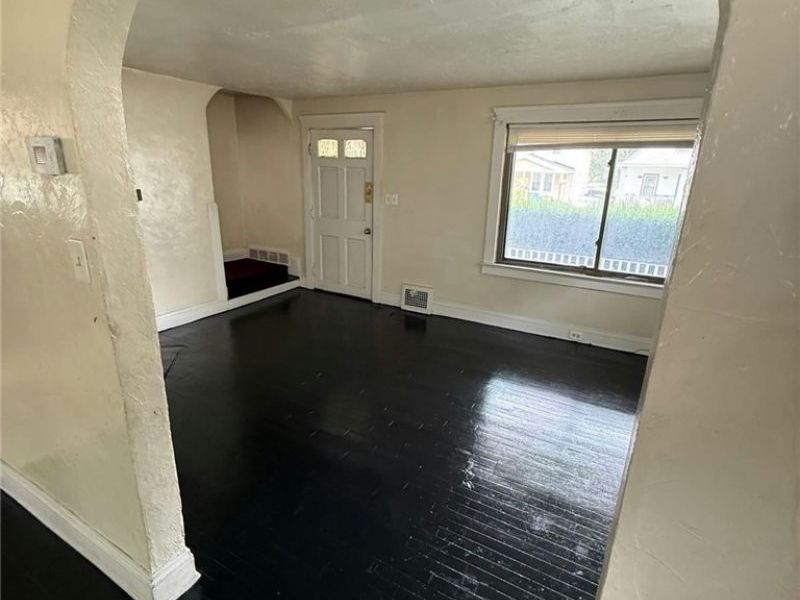 1485 E 172nd Street, Cleveland, OH 44110 Photo 5