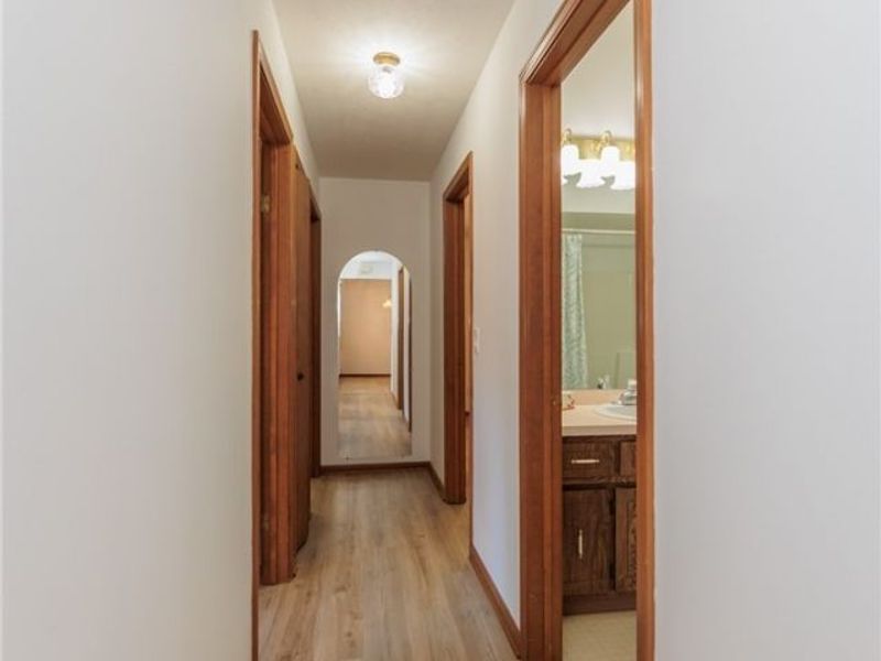 6624 Springdale Drive , Middleburg Heights, OH 44130 Photo 11
