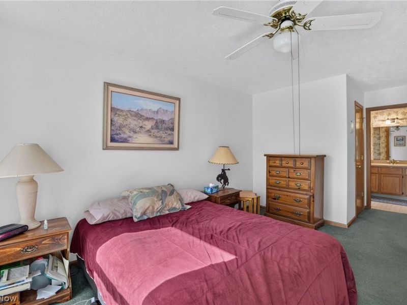 5900 S Mayflower Drive , Lorain, OH 44053 Photo 14