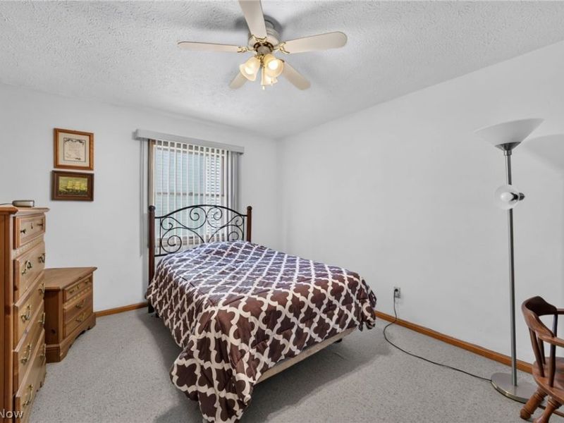 5900 S Mayflower Drive , Lorain, OH 44053 Photo 17