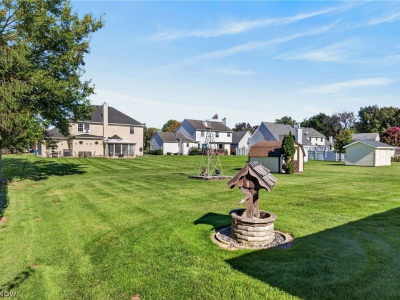5900 S Mayflower Drive , Lorain, OH 44053 Photo 32
