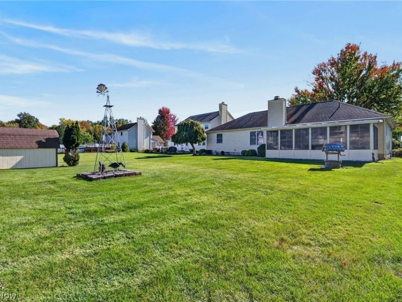 5900 S Mayflower Drive , Lorain, OH 44053 Photo 34