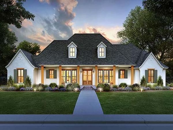 177 Ridge Oak Ln., Saltillo, MS 38866