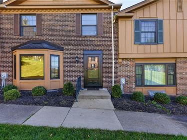 56 Dunbridge , Fairport, NY 14450