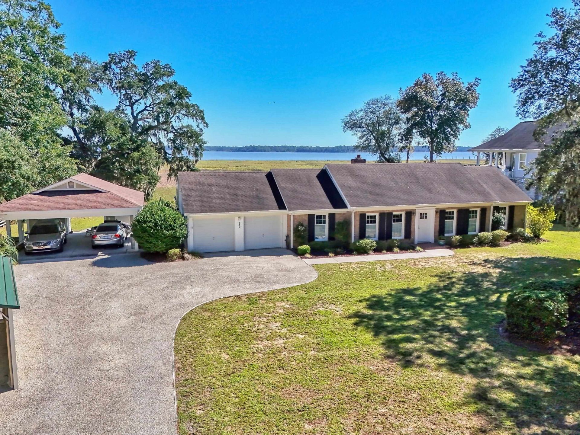 436 Golf Dr. Photo 3
