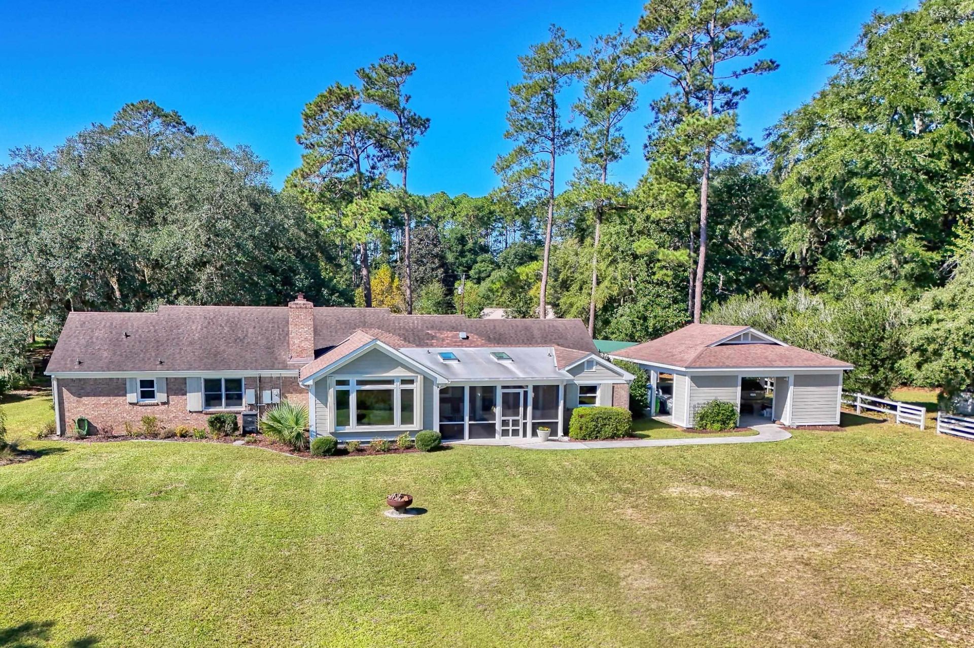 436 Golf Dr. Photo 37