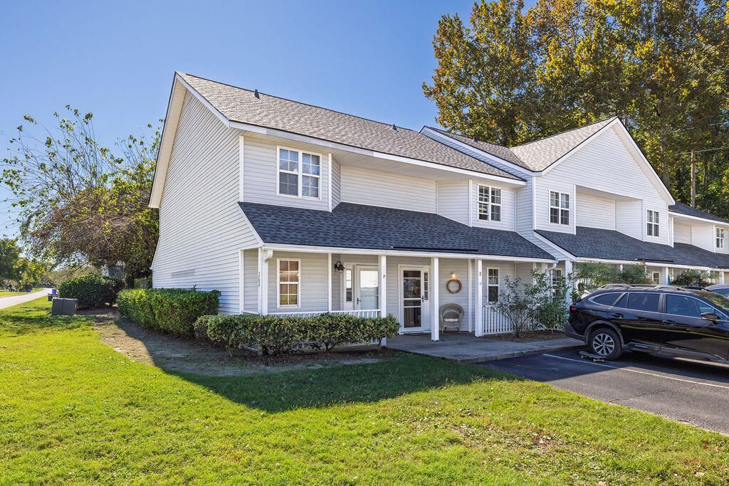 262 Stefan Drive Photo 38