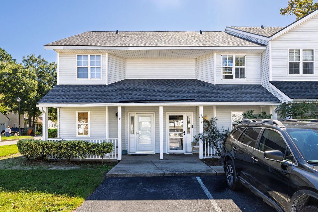 262 Stefan Drive Photo 6
