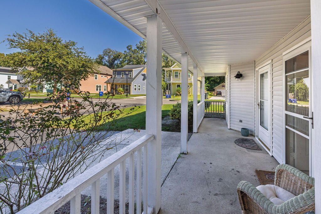 262 Stefan Drive Photo 8