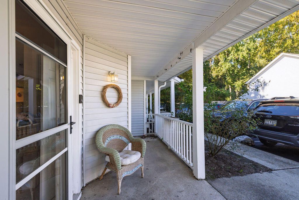 262 Stefan Drive Photo 9