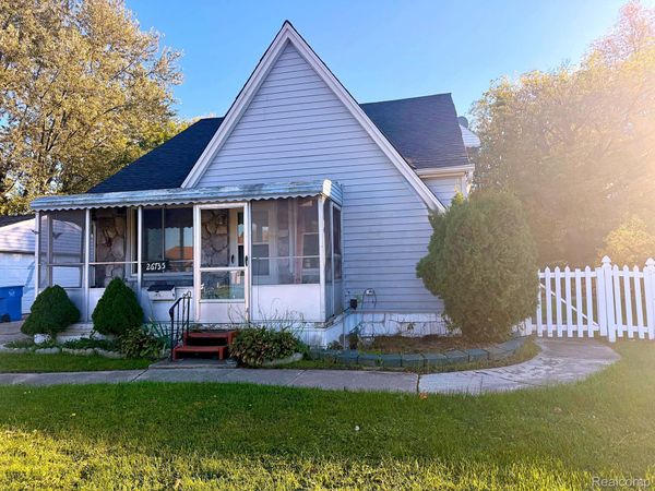 26735 Annapolis Street , Dearborn Heights, Mi 48125