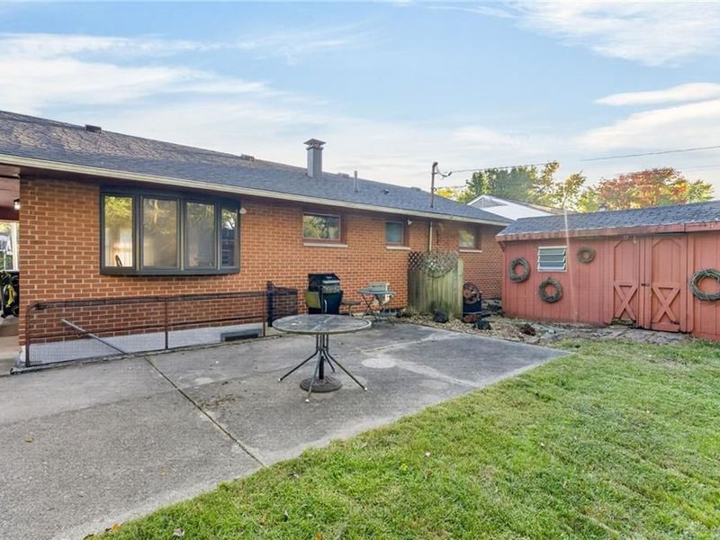 327 Brocone Drive, Vandalia, OH 45377 Photo 36