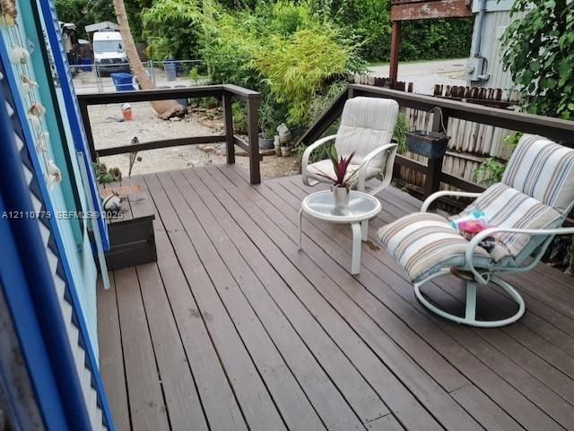 35 Dolphin Rd , Key Largo, FL 33037 Photo