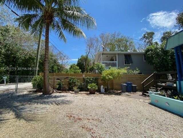 35 Dolphin Rd , Key Largo, FL 33037 Photo