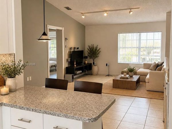 6970 NW 173rd Dr , Unit 2102, Hialeah, FL 33015