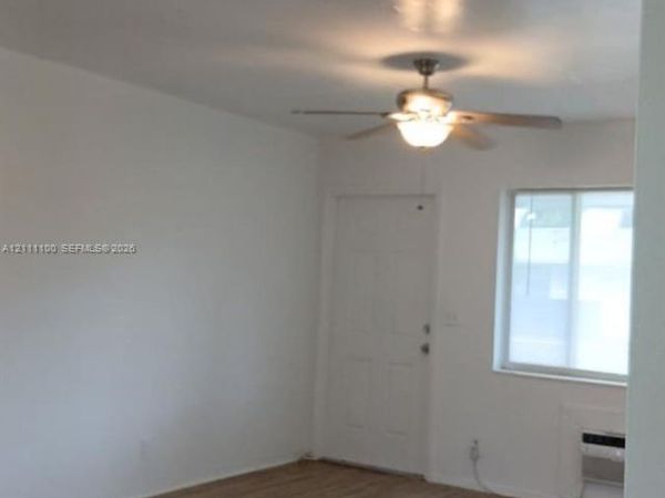 325 NE 2nd ST , Unit 4, Hallandale Beach, FL 33009