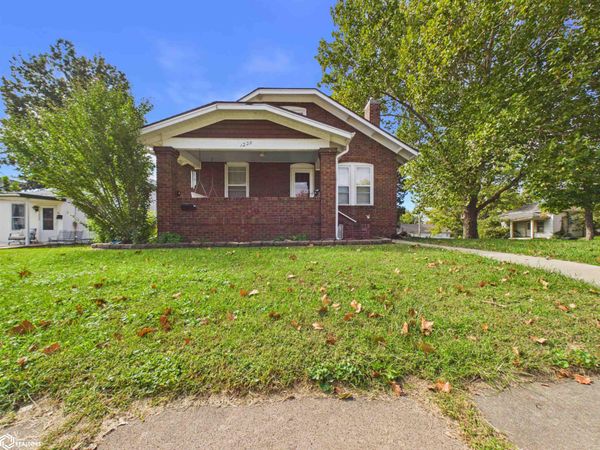 1228 Orleans Avenue, Keokuk, IA 52632