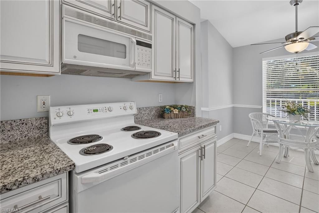 20810 Country Creek Dr, Unit 424, Estero, FL 33928 Photo